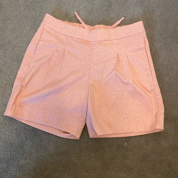 Nike Dri-Fit Golf Shorts - Picture 2 of 2